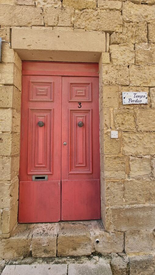 408 · 2025 · Porte