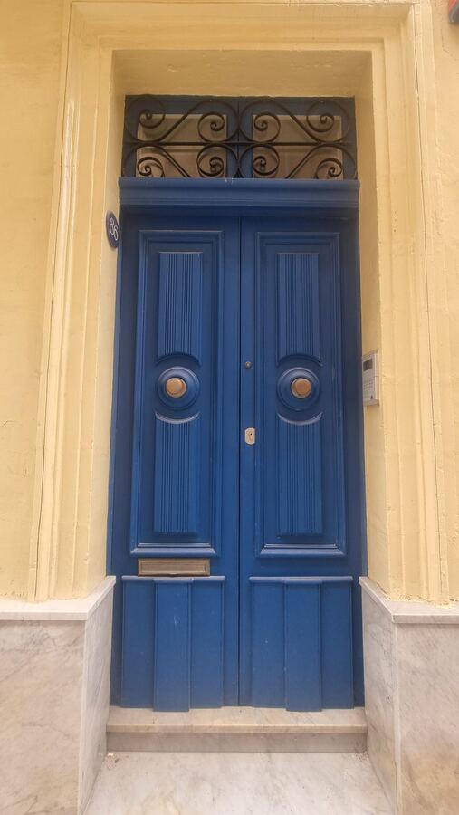 443 · 2025 · Porte
