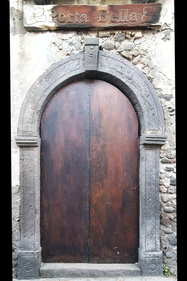 457 · 2022 · Porte