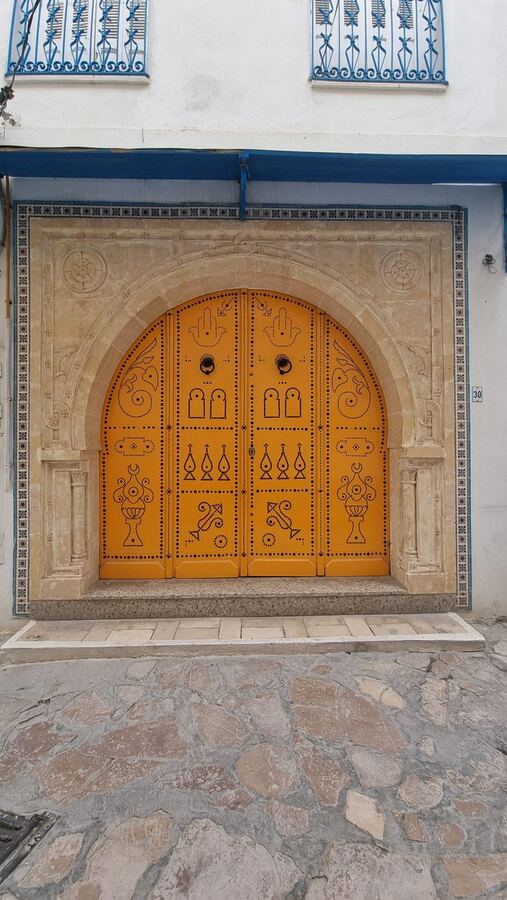 528 · 2024 · Porte