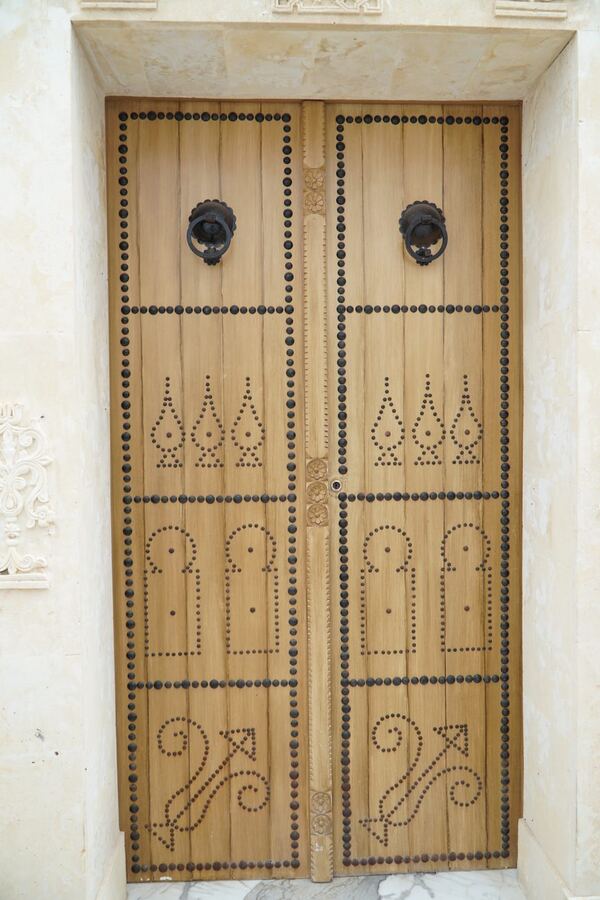 541 · 2024 · Porte