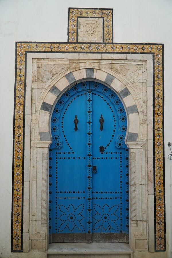 565 · 2024 · Porte